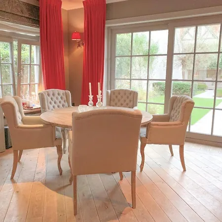 Villa 63 - Luxurious Town With Big Garden In Old